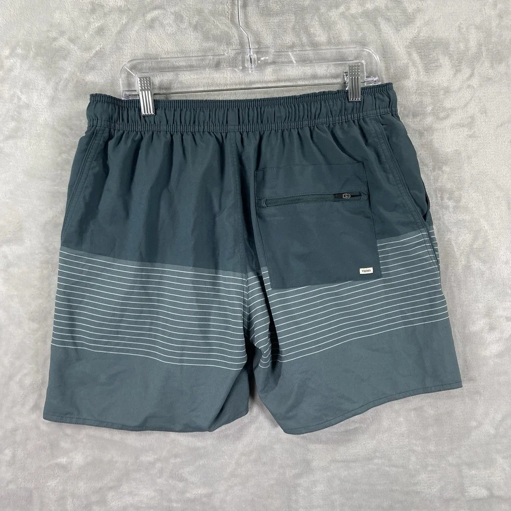 Vuori Shorts Mens XL Trail Lined 6